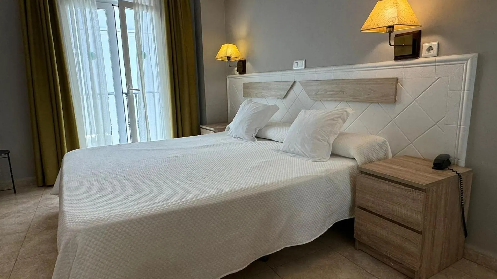 נרחה Hotel Puerta Del Mar - Adults Recommended 3*,  ספרד