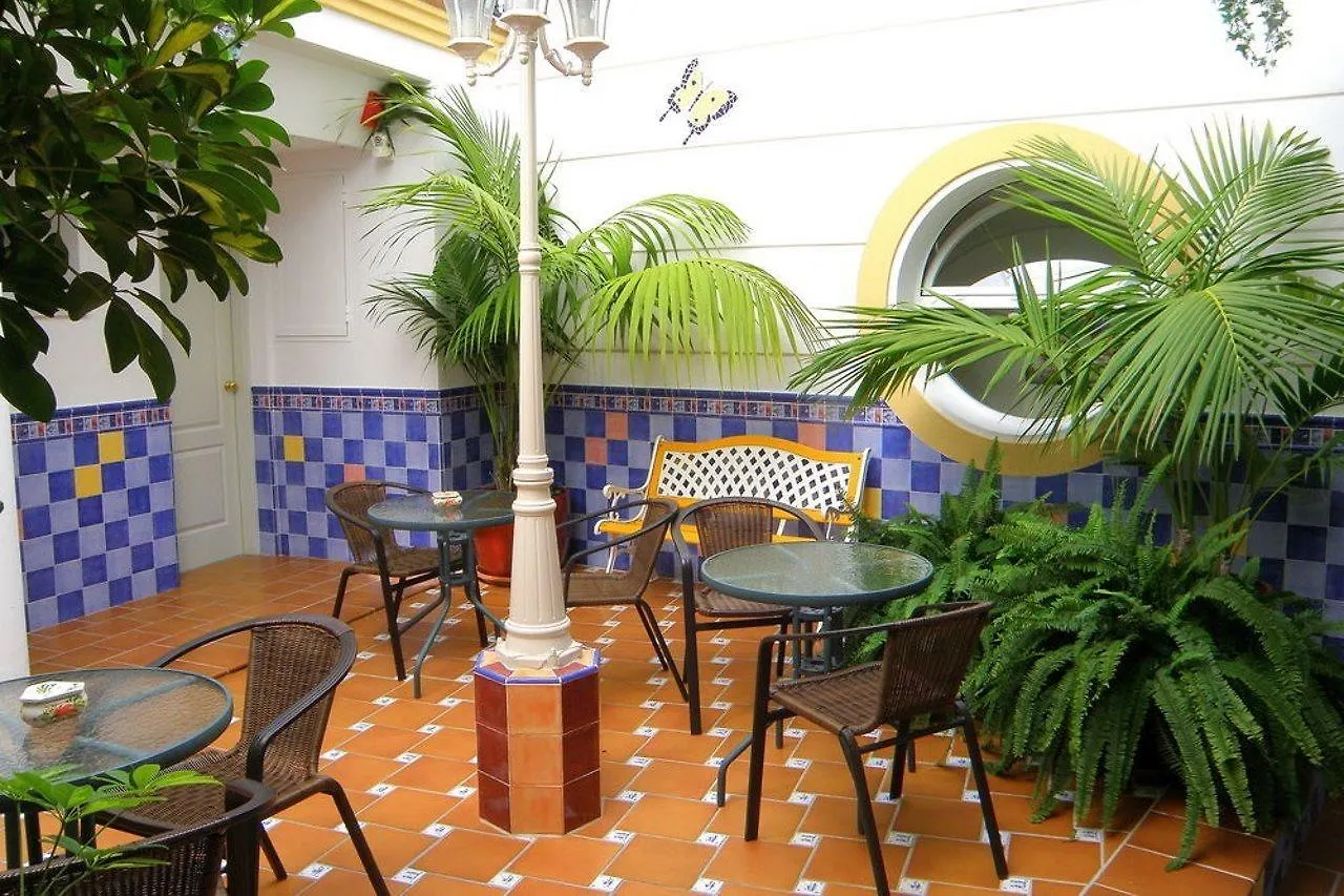 נרחה Hotel Puerta Del Mar - Adults Recommended