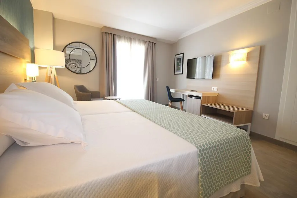 נרחה Hotel Puerta Del Mar - Adults Recommended