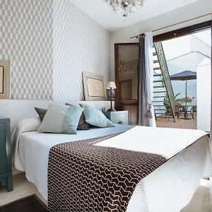 싱귤러 코랄 데 산 호세 아파트 세비야